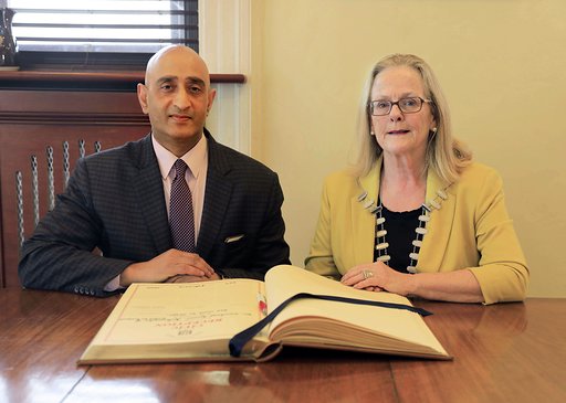 Indian Ambassador welcomed to City Hall